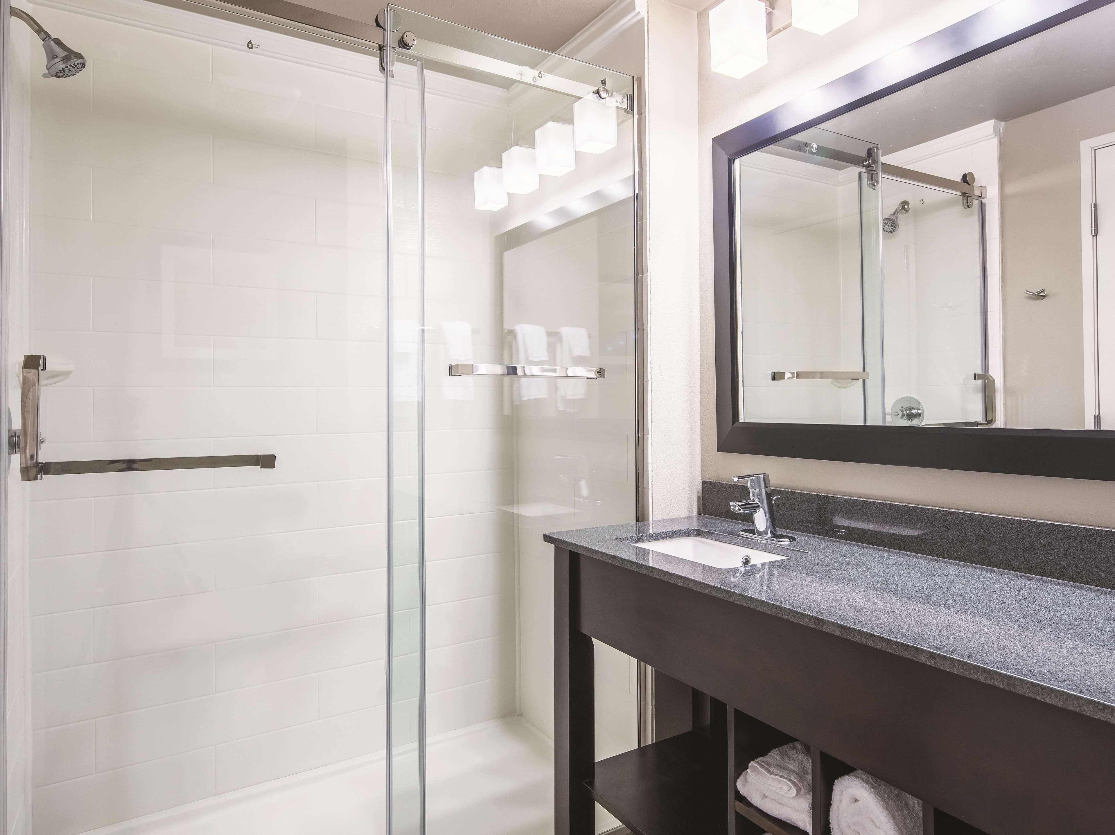 La Quinta Inn & Suites By Wyndham Walla Walla Bagian luar foto