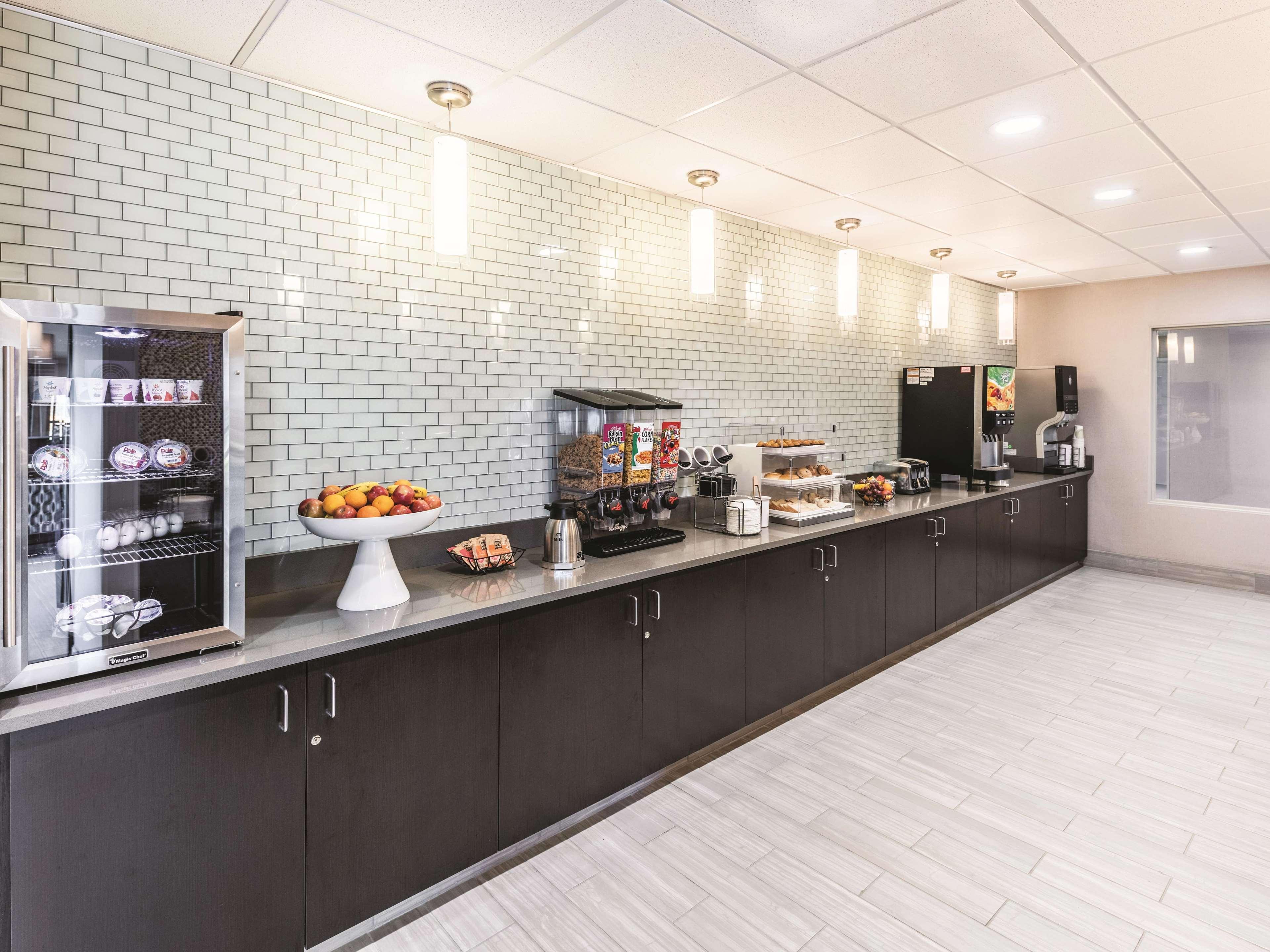 La Quinta Inn & Suites By Wyndham Walla Walla Bagian luar foto
