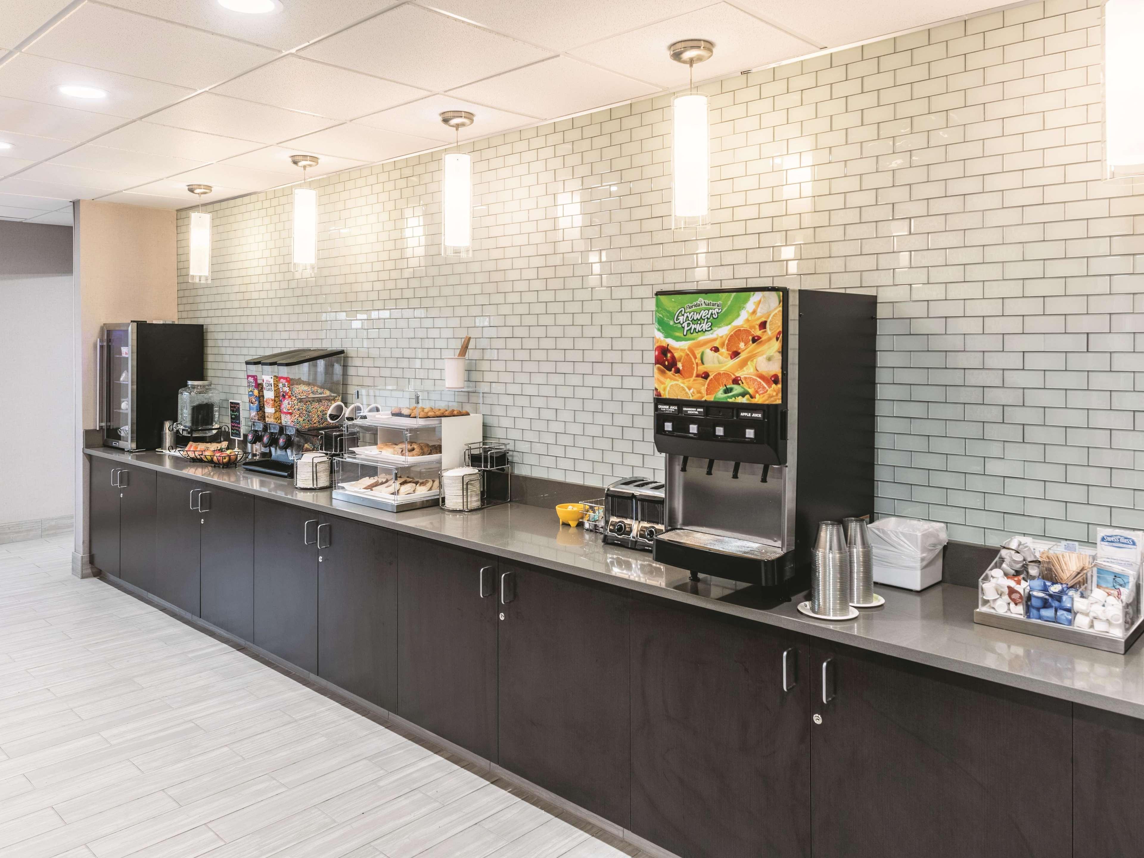 La Quinta Inn & Suites By Wyndham Walla Walla Bagian luar foto