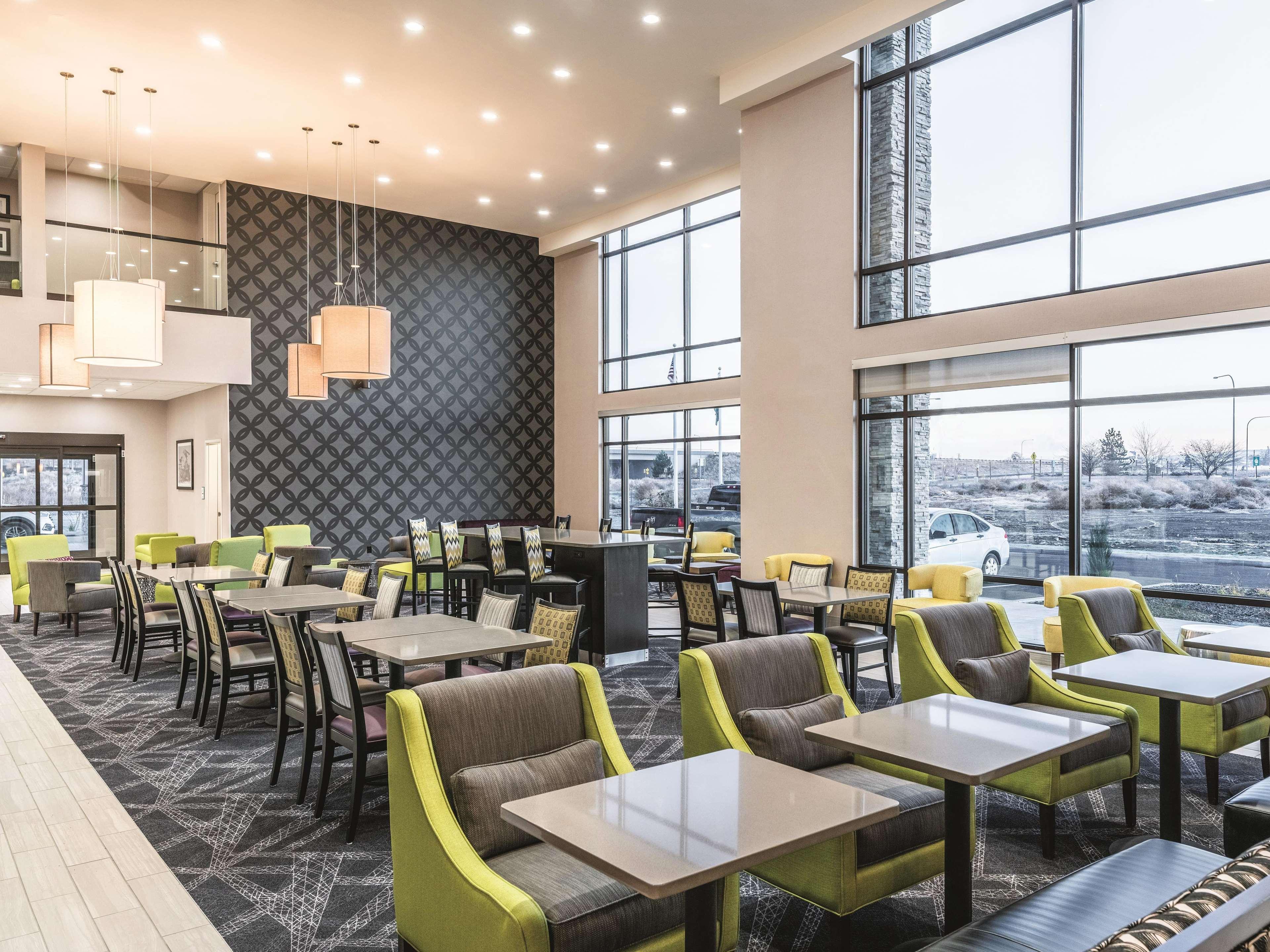 La Quinta Inn & Suites By Wyndham Walla Walla Bagian luar foto